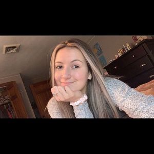 Meet your Posher, Abby